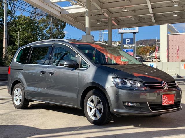 シャラン グレンツェン　純正ナビ　両側パワスラ　パワーバックドア　バックカメラ　地デジＴＶ　ドライブレコーダー　ＥＴＣ　ＨＩＤヘッドライト　ルーフレール　スマートキー×２　純正１６インチアルミホイール（5枚目）