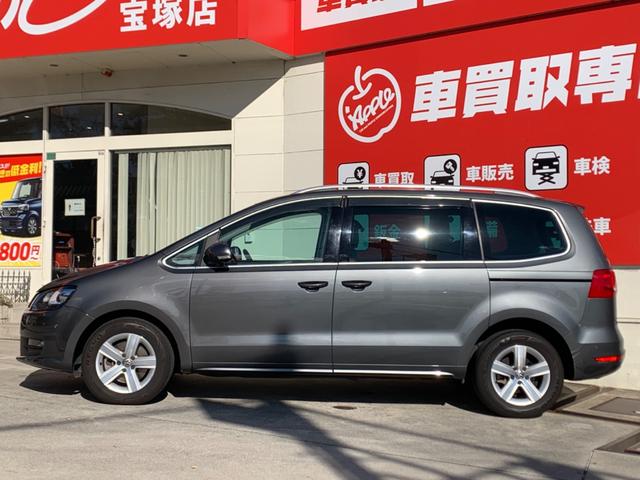 シャラン グレンツェン　純正ナビ　両側パワスラ　パワーバックドア　バックカメラ　地デジＴＶ　ドライブレコーダー　ＥＴＣ　ＨＩＤヘッドライト　ルーフレール　スマートキー×２　純正１６インチアルミホイール（9枚目）