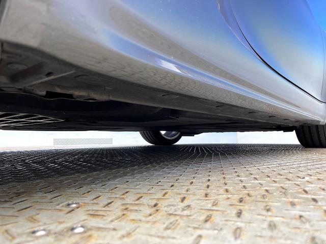 718ボクスター 718ボクスター MT車 リアビューカメラ付パークアシストパッケージ 前席パワーシート 前席シートヒーター デュアルオートエアコン BoxsterSホイール 電動加倒式ドアミラー HIDヘッドランプ オートライト 禁煙(26枚目)