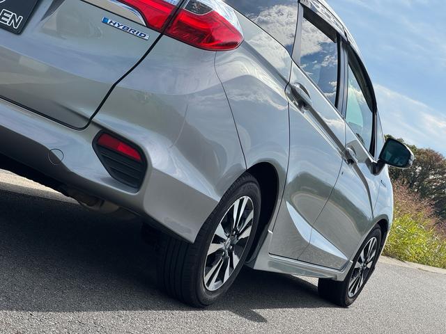 シャトル ハイブリッドX 9インチナビ フルセグTV バックカメラ スマートキー クルーズコントロール レーダー ドラレコ ETC(8枚目)