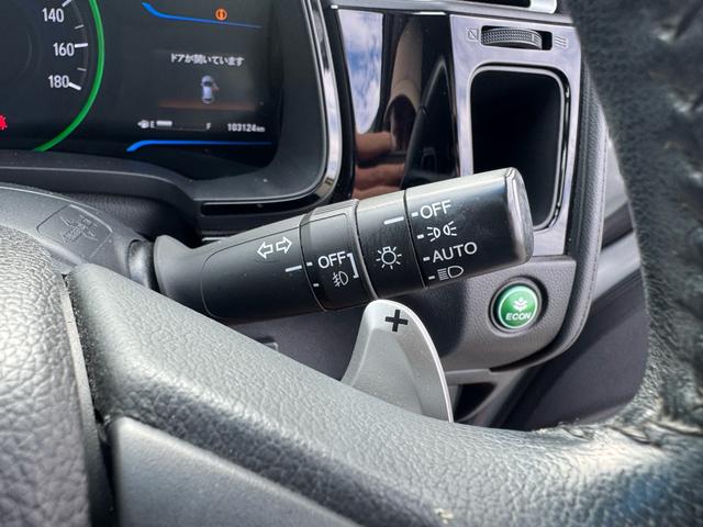 シャトル ハイブリッドX 9インチナビ フルセグTV バックカメラ スマートキー クルーズコントロール レーダー ドラレコ ETC(33枚目)