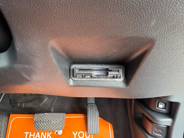 シャトル ハイブリッドX 9インチナビ フルセグTV バックカメラ スマートキー クルーズコントロール レーダー ドラレコ ETC(35枚目)