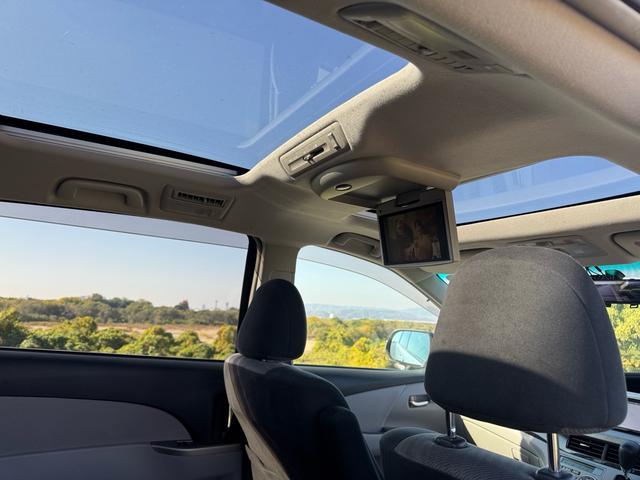 TOYOTA ESTIMA AERAS S PACKAGE