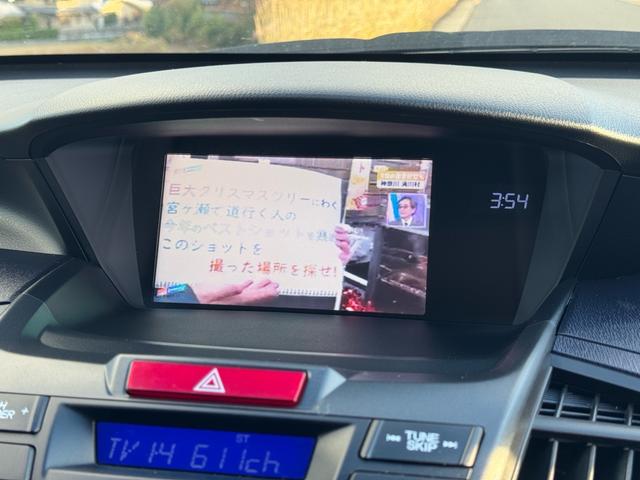 オデッセイ アブソルート 7人乗り 3列シート インターナビ ワンセグ ETC 全周囲カメラ 本革+ファブリックシート アルミホイール クルーズコントロール キーレス ディスチャージヘッドライト(42枚目)