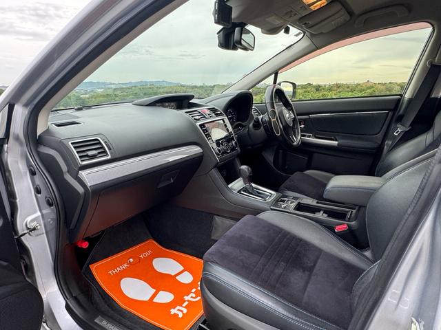 レヴォーグ ２．０ＧＴ－Ｓアイサイト　アドバンスドセーフティパッケージ　走行中フルセグＴＶ　レーダー　前後ドラレコ　バックカメラ　サイドカメラ（30枚目）