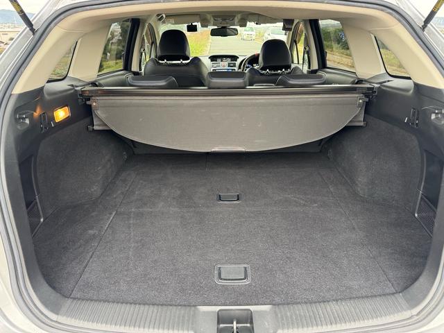 レヴォーグ ２．０ＧＴ－Ｓアイサイト　アドバンスドセーフティパッケージ　走行中フルセグＴＶ　レーダー　前後ドラレコ　バックカメラ　サイドカメラ（36枚目）