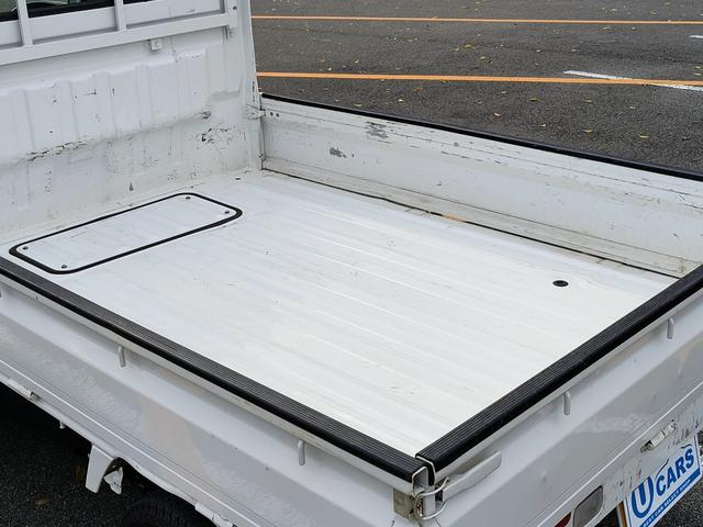 キャリイトラック KCエアコン・パワステ 4WD☆5MT(9枚目)