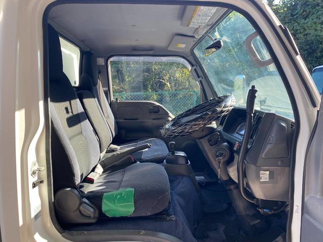 エルフトラック 3t ダンプ 4ナンバー スムーサー AT 3トン オートマ 歩み掛け コボレーン 3方開 2ペダル ターボ車 低床 電動格納ミラー ミラーヒーター ETC 新明和製 積載量3.000kg カスタム(20枚目)