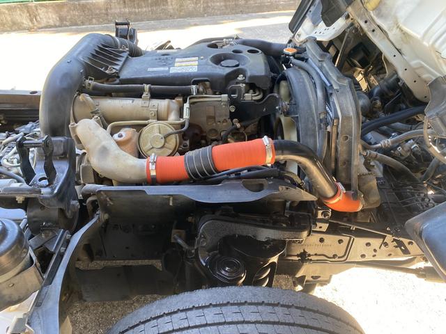 エルフトラック 3t ダンプ 4ナンバー スムーサー AT 3トン オートマ 歩み掛け コボレーン 3方開 2ペダル ターボ車 低床 電動格納ミラー ミラーヒーター ETC 新明和製 積載量3.000kg カスタム(32枚目)