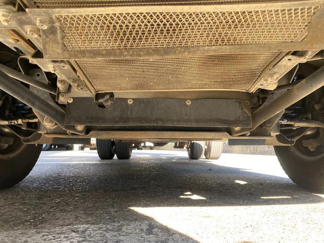 エルフトラック 3t ダンプ 4ナンバー スムーサー AT 3トン オートマ 歩み掛け コボレーン 3方開 2ペダル ターボ車 低床 電動格納ミラー ミラーヒーター ETC 新明和製 積載量3.000kg カスタム(43枚目)