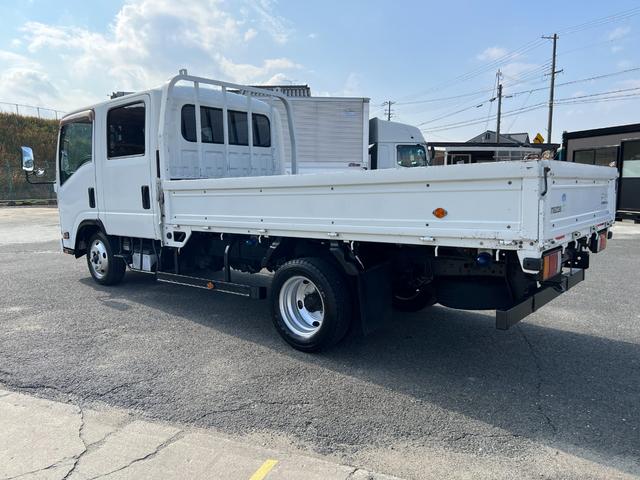 タイタントラック 　２ｔ　ダブルキャブ　標準ロング　準中型　６人乗り　２トン　Ｗキャブ　オートマ　ＡＴ　２ペダル　内フック　３方開　電動格納ミラー　ハイキャブ　ターボ車　積載量１．８００ｋｇ　荷台鉄板張り　坂道補助装置（5枚目）