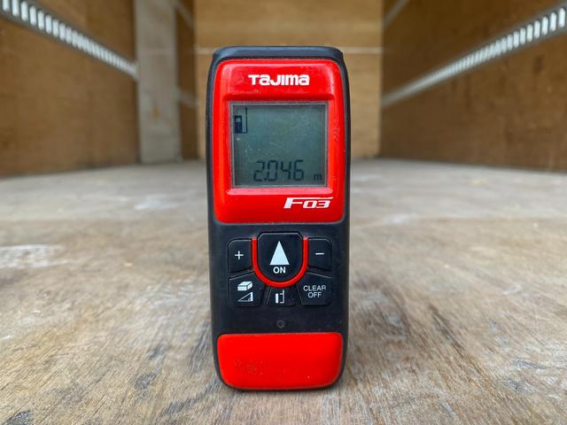 エルフトラック 　２ｔ　アルミバン　標準ロング　内高２０４ｃｍ　２トン　バン　リア３枚扉　サイドスライド扉　ラッシング２段　バックモニター　ミッション　電動格納ミラー　坂道補助装置　日本フルハーフ　積載量２．０００ｋｇ（52枚目）