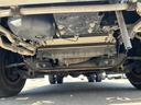 　２ｔ　ダブルキャブ　リアヒーター　２トン　ｗキャブ　６人乗り　ロープ通し穴　車検期日令和８年１１月１日　荷台鉄板張り　３方開　ミッション　ターボ車　積載量２．０００ｋｇ　電動格納ミラー　ＥＴＣ　パブコ（53枚目）