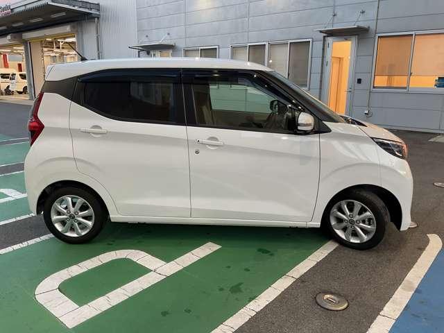 デイズ ６６０　Ｘ　ＬＥＤヘッドライト　９インチメモリーナビ　ドラ（5枚目）