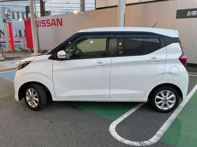 デイズ ６６０　Ｘ　ＬＥＤヘッドライト　９インチメモリーナビ　ドラ（7枚目）