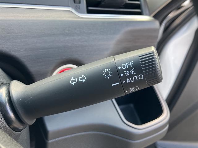 フリード Ｇブラックスタイル　ナビＴＶ　ドライブレコーダー前後　両側電動スライドドア　ＥＴＣ　純正アルミホイール　スマートキー　プッシュ式エンジンスタート　バックカメラ　６人乗り（20枚目）