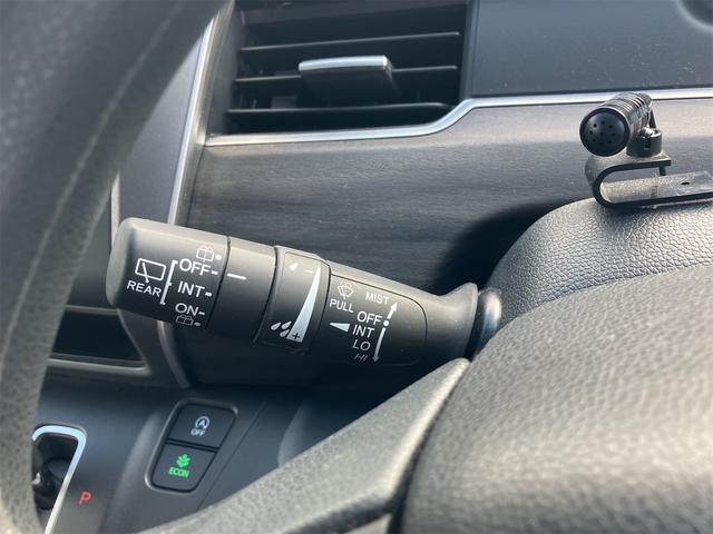 フリード Ｇブラックスタイル　ナビＴＶ　ドライブレコーダー前後　両側電動スライドドア　ＥＴＣ　純正アルミホイール　スマートキー　プッシュ式エンジンスタート　バックカメラ　６人乗り（23枚目）