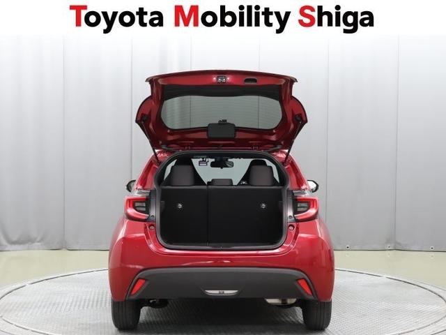 ヤリス Ｇ　フルセグ　メモリーナビ　ミュージックプレイヤー接続可　バックカメラ　衝突被害軽減システム　ＥＴＣ　ドラレコ　ＬＥＤヘッドランプ　ワンオーナー（12枚目）