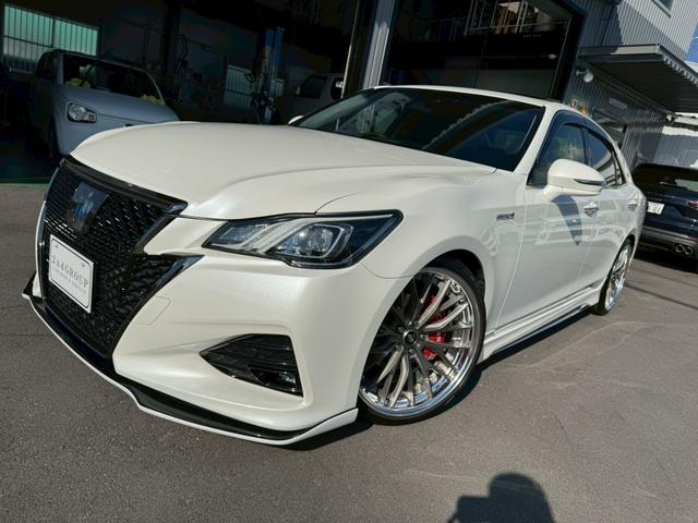 クラウンハイブリッド アスリートＳ　Ｊ－フロンティアリミテッド　シルクブレイズＦエアロ・モデリスタＳ・Ｒエアロ・モデリスタ４本出マフラー・ワーク２０ＡＷ・サンルーフ・レーダークルーズ・純正ナビ・ＴＶ・Ｂｔ接続・Ｂカメラ・レザーシート（5枚目）