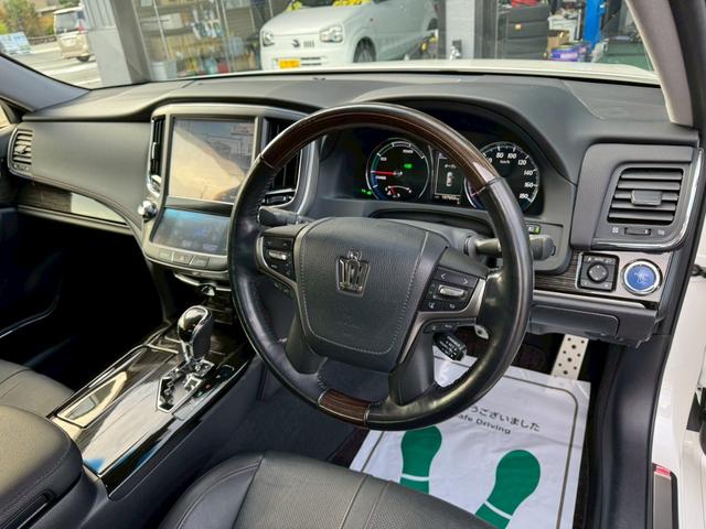 クラウンハイブリッド アスリートＳ　Ｊ－フロンティアリミテッド　シルクブレイズＦエアロ・モデリスタＳ・Ｒエアロ・モデリスタ４本出マフラー・ワーク２０ＡＷ・サンルーフ・レーダークルーズ・純正ナビ・ＴＶ・Ｂｔ接続・Ｂカメラ・レザーシート（36枚目）