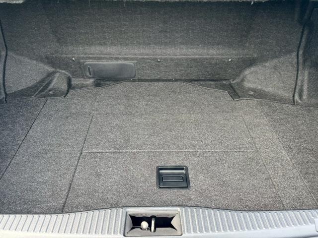 クラウンハイブリッド アスリートＳ　Ｊ－フロンティアリミテッド　シルクブレイズＦエアロ・モデリスタＳ・Ｒエアロ・モデリスタ４本出マフラー・ワーク２０ＡＷ・サンルーフ・レーダークルーズ・純正ナビ・ＴＶ・Ｂｔ接続・Ｂカメラ・レザーシート（49枚目）