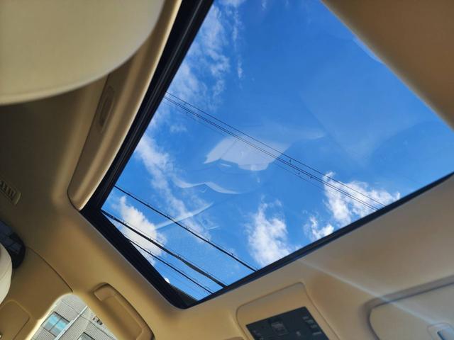 ＬＸ ＬＸ５７０　ＳＤナビ・フルセグ・マークレビンソン・リアシートエンターテインメントシステム・モデリスタエアロ・置型充電・２１インチＡＷ・ムーンルーフ・ＥＴＣ・クールボックス・カラーＨＵＤ・ＢＳＭ・シートヒーター（38枚目）