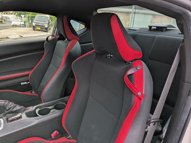 ８６ ＧＴ　ＴＲＤエアロ　マフラー（7枚目）