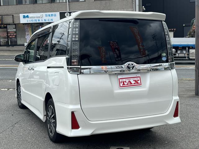 ヴォクシー ＺＳ　煌ＩＩ　パナソニック９インチナビ・アルパイン後席モニター・社外スピーカー・フルセグ・バックカメラ・両側パワースライドドア・シートカバー・ＥＴＣ・ステアリングリモコン・アイドリングストップ（25枚目）