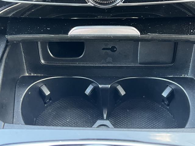 Ｇクラス Ｇ３５０ｄ　ＡＭＧライン　ラグジュアリーパッケージ・ＡＭＧライン・フルセグ・３６０度カメラ・ブルメスター・メモリーシート・シートヒーター・ＢＳＭ・レーダー・ＥＴＣ（13枚目）