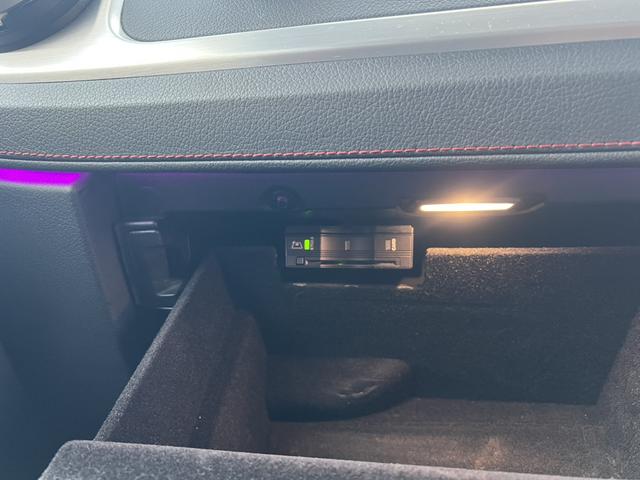 Ｇクラス Ｇ３５０ｄ　ＡＭＧライン　ラグジュアリーパッケージ・ＡＭＧライン・フルセグ・３６０度カメラ・ブルメスター・メモリーシート・シートヒーター・ＢＳＭ・レーダー・ＥＴＣ（18枚目）