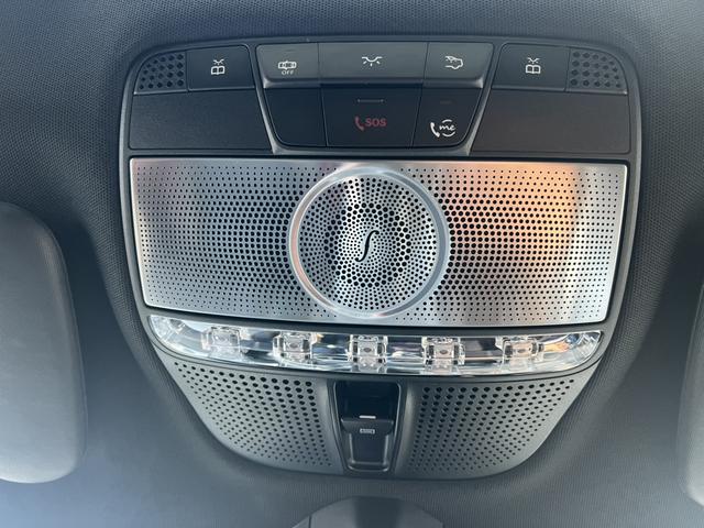 Ｇクラス Ｇ３５０ｄ　ＡＭＧライン　ラグジュアリーパッケージ・ＡＭＧライン・フルセグ・３６０度カメラ・ブルメスター・メモリーシート・シートヒーター・ＢＳＭ・レーダー・ＥＴＣ（19枚目）