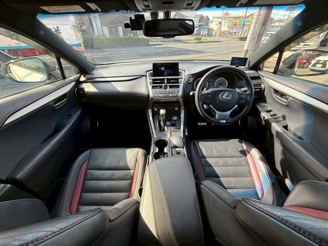 ＮＸ ＮＸ２００ｔ　Ｆスポーツ　ムーンルーフ　三眼ＬＥＤヘッドライト　純正ナビ　バックカメラ　クルーズコントロール　ドライブレコーダー　ハンドルヒーター　エアロ　メモリー付きパワーシート　レーダーシートベンチレーション　セキュリティ（3枚目）