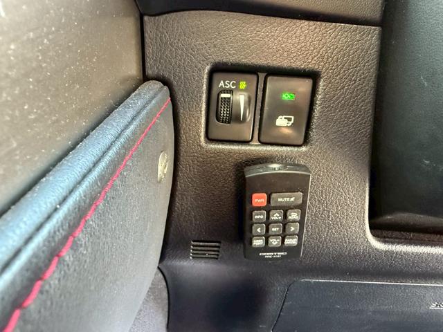 ＮＸ ＮＸ２００ｔ　Ｆスポーツ　ムーンルーフ　三眼ＬＥＤヘッドライト　純正ナビ　バックカメラ　クルーズコントロール　ドライブレコーダー　ハンドルヒーター　エアロ　メモリー付きパワーシート　レーダーシートベンチレーション　セキュリティ（13枚目）