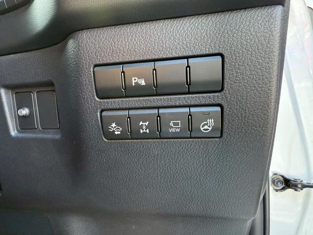 ＮＸ ＮＸ２００ｔ　Ｆスポーツ　ムーンルーフ　三眼ＬＥＤヘッドライト　純正ナビ　バックカメラ　クルーズコントロール　ドライブレコーダー　ハンドルヒーター　エアロ　メモリー付きパワーシート　レーダーシートベンチレーション　セキュリティ（14枚目）