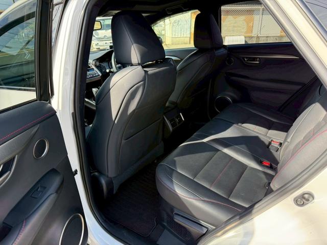 ＮＸ ＮＸ２００ｔ　Ｆスポーツ　ムーンルーフ　三眼ＬＥＤヘッドライト　純正ナビ　バックカメラ　クルーズコントロール　ドライブレコーダー　ハンドルヒーター　エアロ　メモリー付きパワーシート　レーダーシートベンチレーション　セキュリティ（21枚目）