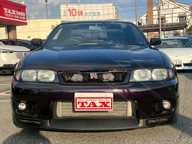 スカイライン ＧＴ－Ｒ　ミッドナイトパープル・ディーラー記録有３８９５２キロ時ニスモメーター交換・現在４６２１１キロ・合算８４２４７キロ（15枚目）