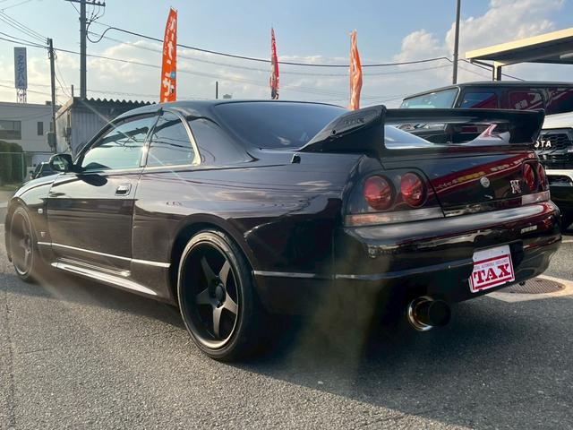 スカイライン ＧＴ－Ｒ　ミッドナイトパープル・ディーラー記録有３８９５２キロ時ニスモメーター交換・現在４６２１１キロ・合算８４２４７キロ（20枚目）