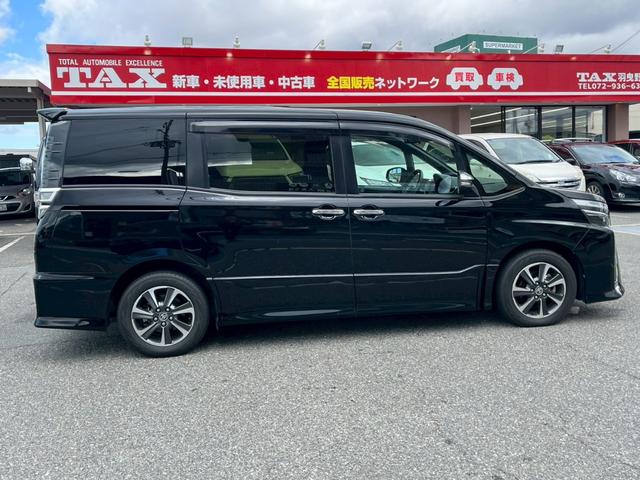 ヴォクシー ZS 煌II(16枚目)