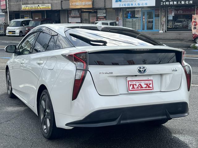 プリウス Ｓツーリングセレクション　バックカメラ・純正９インチナビ・ＥＴＣ・フルセグ・ステアリングリモコン・クルーズコントロール（43枚目）