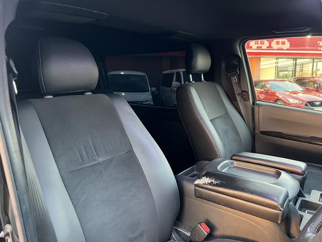 ハイエースバン スーパーGL ダークプライムII アルパインBIGX・360度カメラ・両側パワースライドドア・バッドマンフェイス・ヴァレンティテールランプ・フルセグ・デジタルインナーミラーヒッチメンバー・HDMI・ETC・ステアリングリモコン(5枚目)