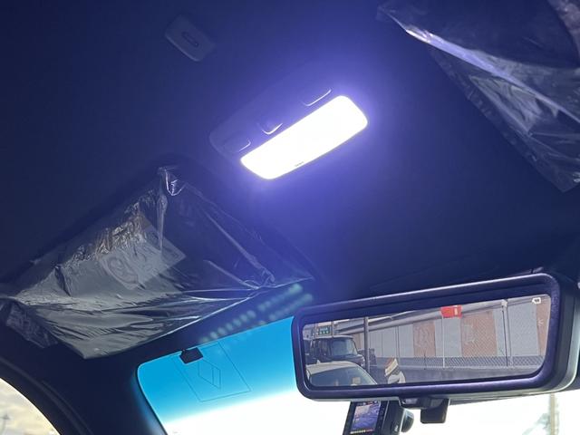 ハイエースバン スーパーGL ダークプライムII アルパインBIGX・360度カメラ・両側パワースライドドア・バッドマンフェイス・ヴァレンティテールランプ・フルセグ・デジタルインナーミラーヒッチメンバー・HDMI・ETC・ステアリングリモコン(25枚目)