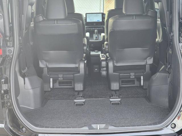 ノア ハイブリッドS-Z ディスプレイオーディオプラス・フルセグ・トヨタチームメイト・快適利便PKG・モデリスタエアロホイール・後席モニター・デジタルインナーミラー・パノラミックビューモニター・BSM・ETC2.0・ドラレコ(8枚目)