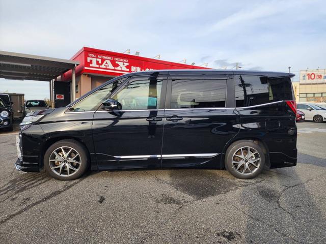 ノア ハイブリッドS-Z ディスプレイオーディオプラス・フルセグ・トヨタチームメイト・快適利便PKG・モデリスタエアロホイール・後席モニター・デジタルインナーミラー・パノラミックビューモニター・BSM・ETC2.0・ドラレコ(11枚目)