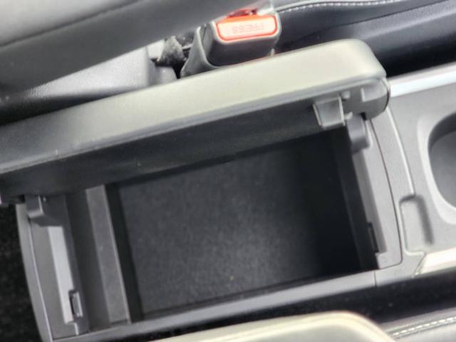 ノア ハイブリッドS-Z ディスプレイオーディオプラス・フルセグ・トヨタチームメイト・快適利便PKG・モデリスタエアロホイール・後席モニター・デジタルインナーミラー・パノラミックビューモニター・BSM・ETC2.0・ドラレコ(33枚目)