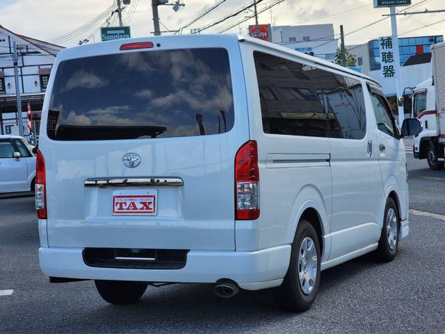 ハイエースバン スーパーGL ダークプライムII ストラーダナビ・フルセグ・Bカメラ・ETC・ドラレコ・CRSサイドライナー・CRSリーガルフェンダー・ユーアイビークル防虫ネット・ヴァレンティウインカーミラー・モデリスタフロントリップ・天井スピーカー(2枚目)