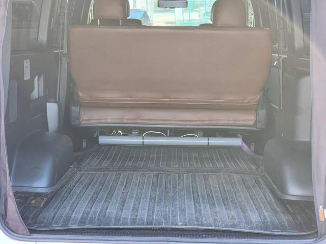 ハイエースバン スーパーGL ダークプライムII ストラーダナビ・フルセグ・Bカメラ・ETC・ドラレコ・CRSサイドライナー・CRSリーガルフェンダー・ユーアイビークル防虫ネット・ヴァレンティウインカーミラー・モデリスタフロントリップ・天井スピーカー(8枚目)