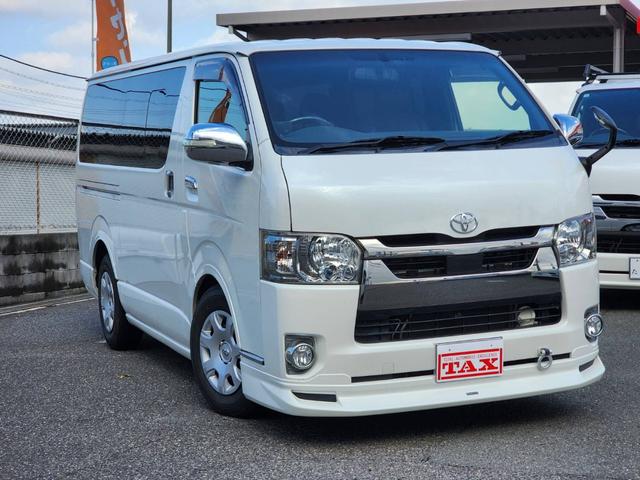 ハイエースバン スーパーGL ダークプライムII ストラーダナビ・フルセグ・Bカメラ・ETC・ドラレコ・CRSサイドライナー・CRSリーガルフェンダー・ユーアイビークル防虫ネット・ヴァレンティウインカーミラー・モデリスタフロントリップ・天井スピーカー(11枚目)