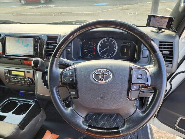 ハイエースバン スーパーGL ダークプライムII ストラーダナビ・フルセグ・Bカメラ・ETC・ドラレコ・CRSサイドライナー・CRSリーガルフェンダー・ユーアイビークル防虫ネット・ヴァレンティウインカーミラー・モデリスタフロントリップ・天井スピーカー(22枚目)