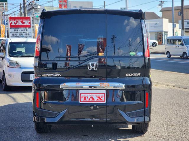 ステップワゴンスパーダ スパーダ　ホンダセンシング　ギャザーズナビ・フルセグ・フリップダウンモニター・ＥＴＣ２．０・両側パワースライドドア・わくわくゲート・ドラレコ前後・Ｂカメラ（6枚目）