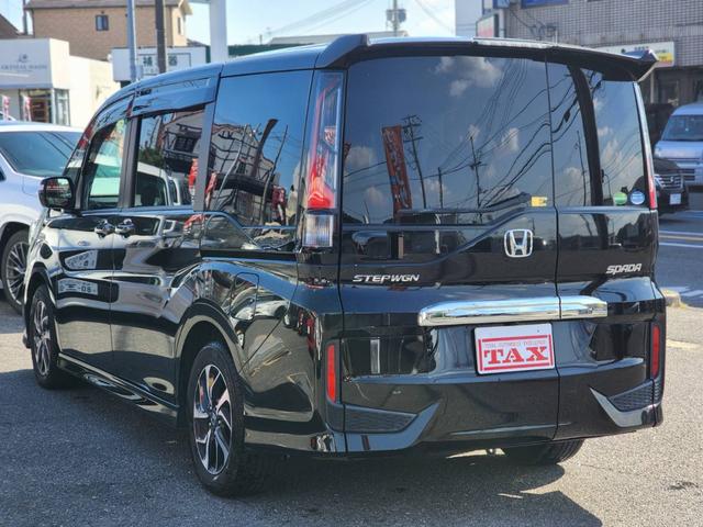 ステップワゴンスパーダ スパーダ　ホンダセンシング　ギャザーズナビ・フルセグ・フリップダウンモニター・ＥＴＣ２．０・両側パワースライドドア・わくわくゲート・ドラレコ前後・Ｂカメラ（10枚目）